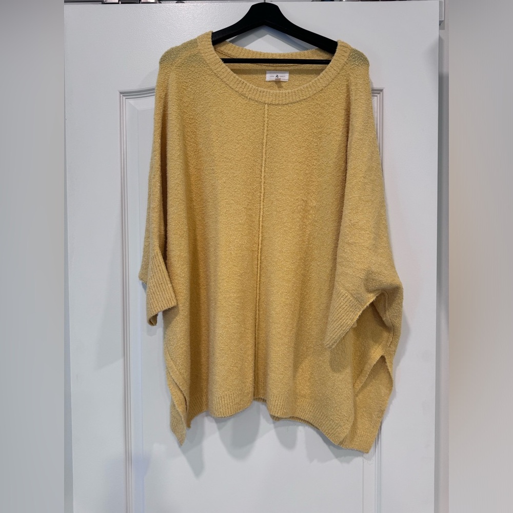 Lou and Grey Split Hem Yellow Poncho Sweater Size M/L
